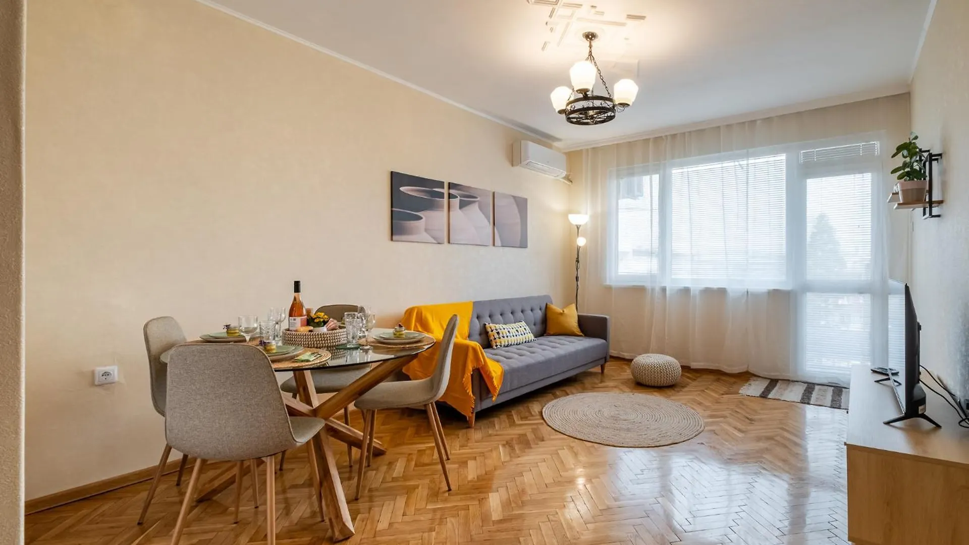 Bella 2Br Apartment Varna